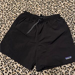 Patagonia baggies - black men’s shorts- check out my closet!!